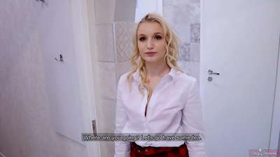 Porno sperma iekšā